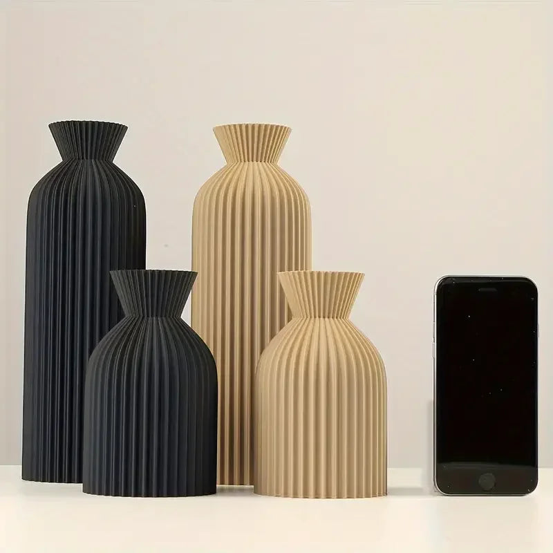 Elegant Black Chic Vase