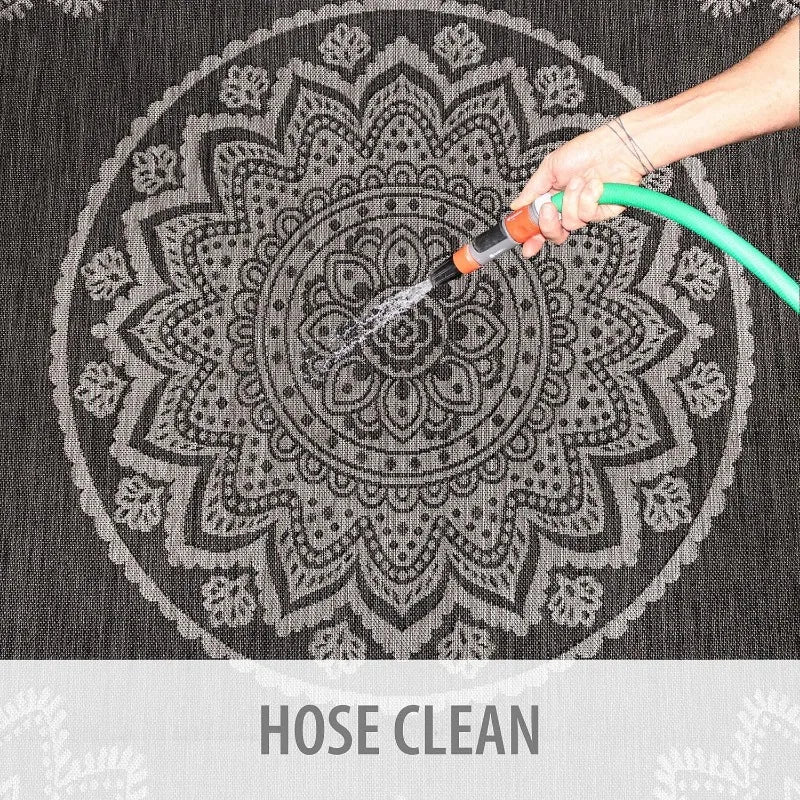 Outdoor Reversible And Washable Area Rug