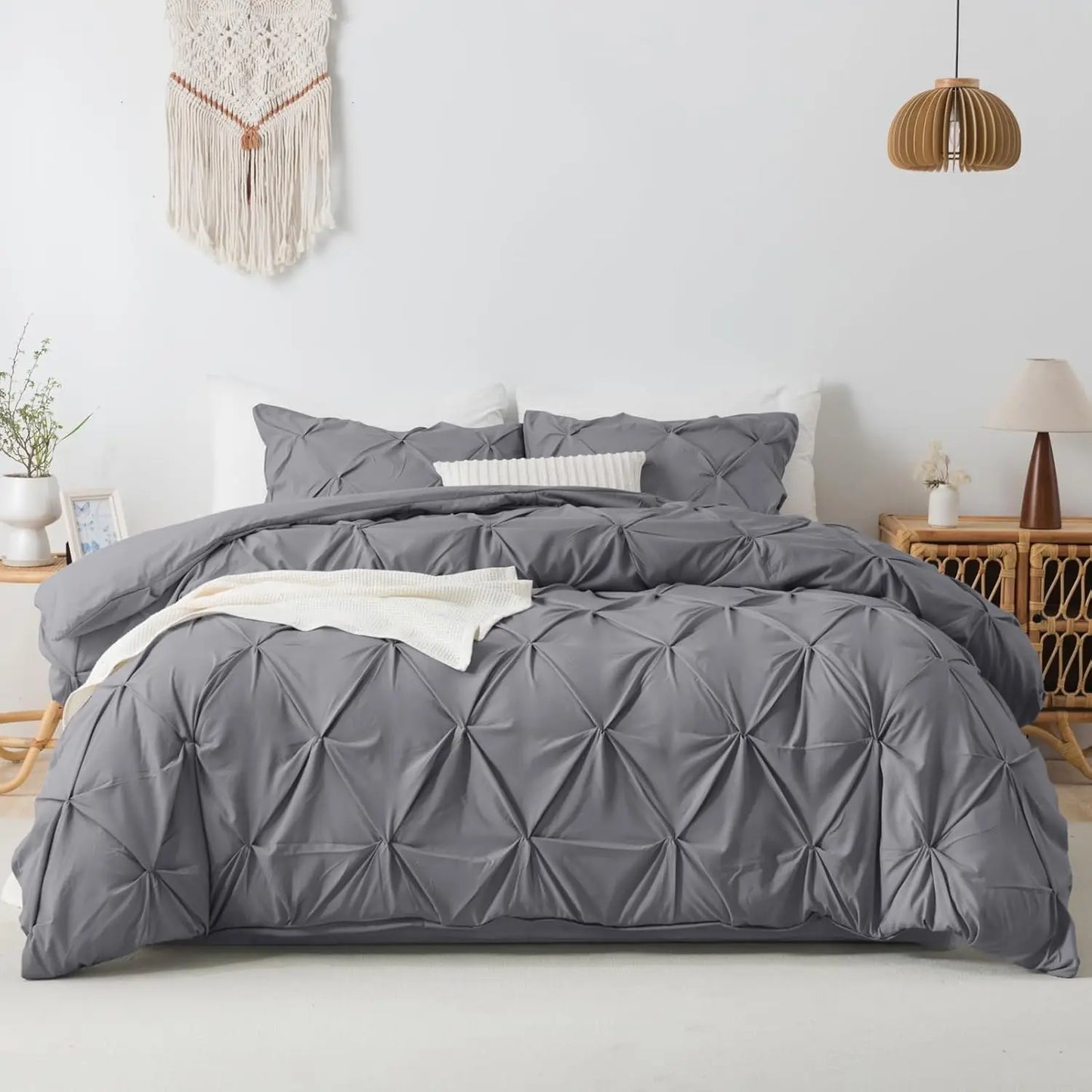 3 Piece Soft Microfiber Pinch Pleat Duvet Cover Set with Zipper