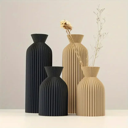 Elegant Black Chic Vase