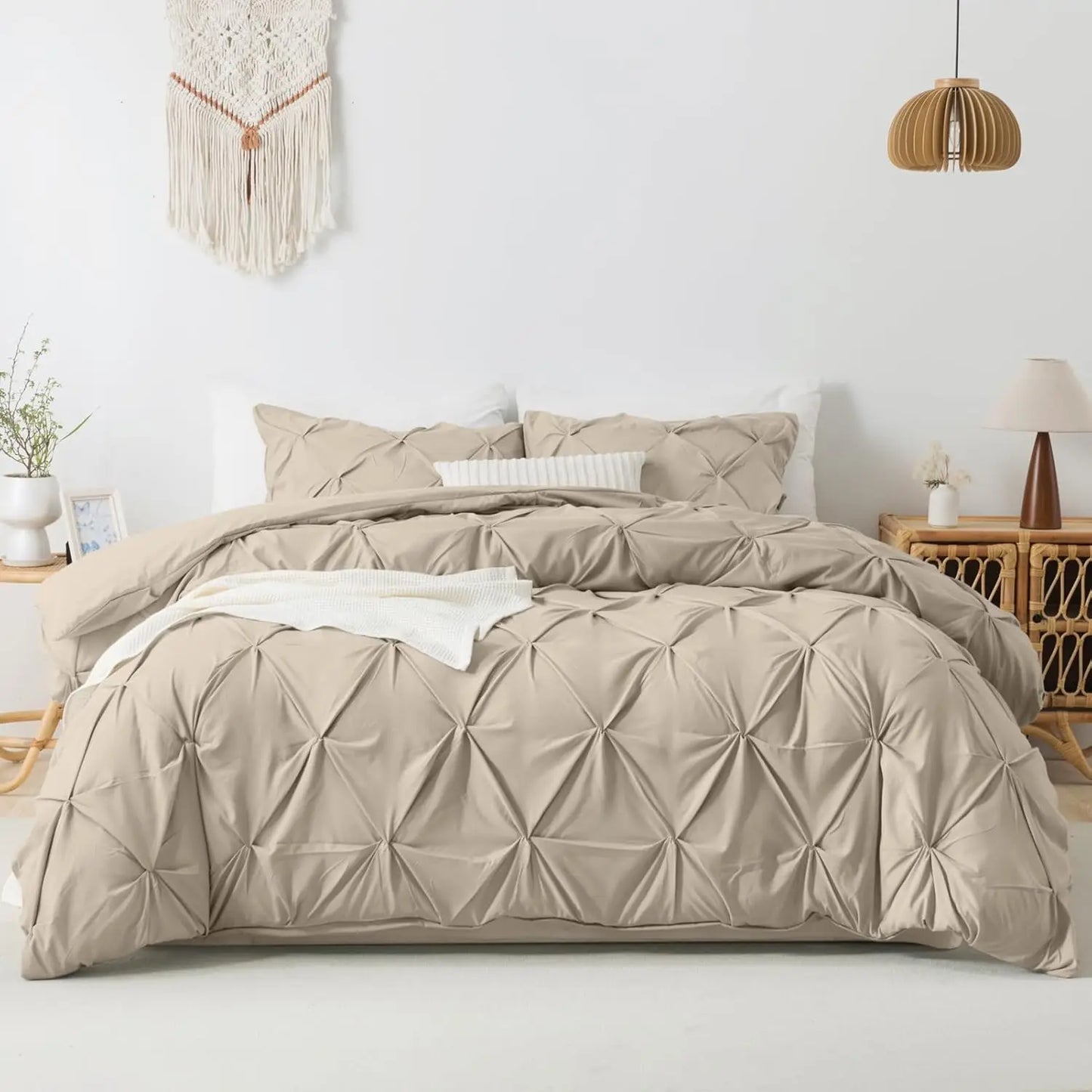 3 Piece Soft Microfiber Pinch Pleat Duvet Cover Set with Zipper